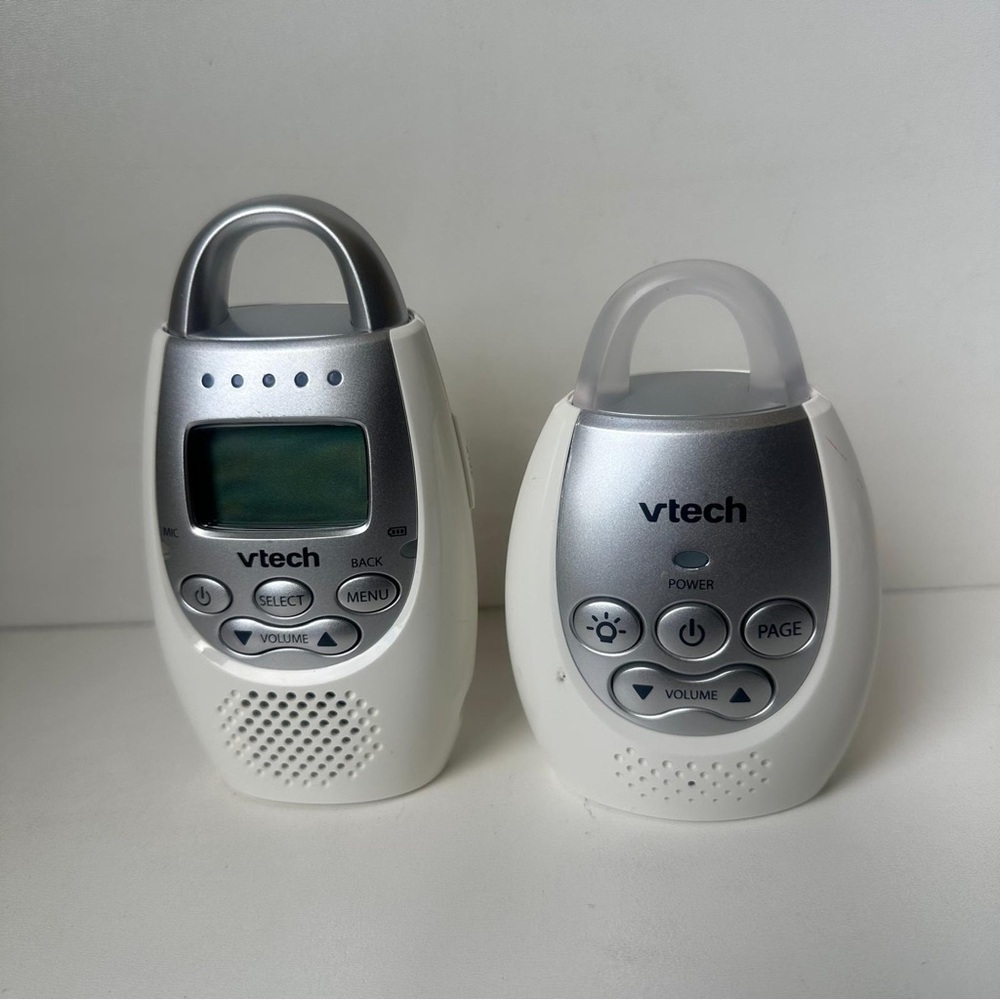 VTech Digital Portable Audio Baby Monitor  -1 Parent Unit 1 Baby Unit